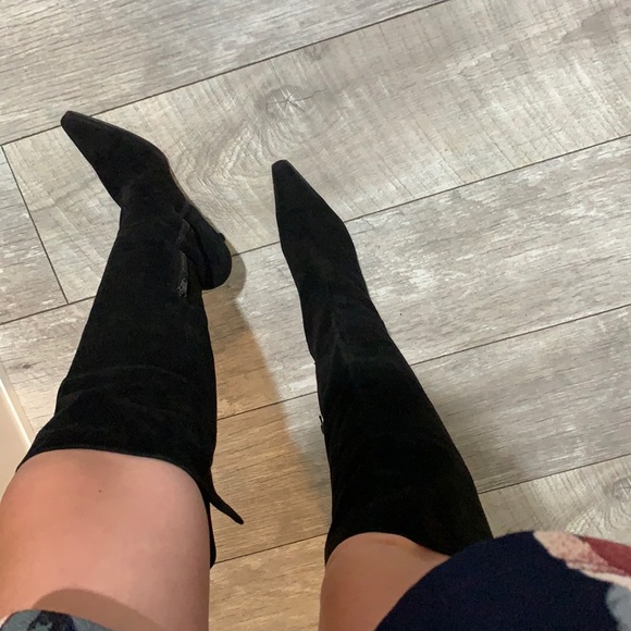 Stuart Weitzman Shoes - Classy Stuart Weitzman Boots